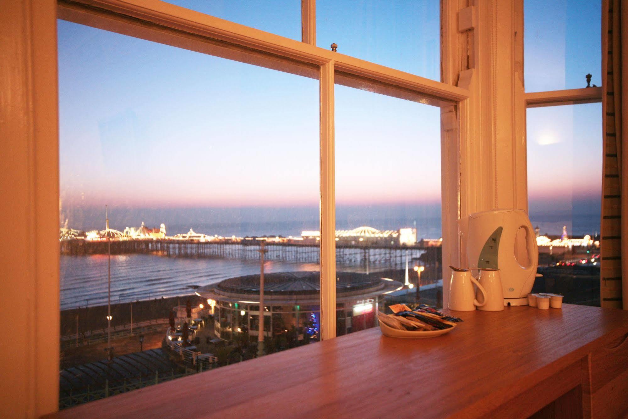 Legends 3* Brighton