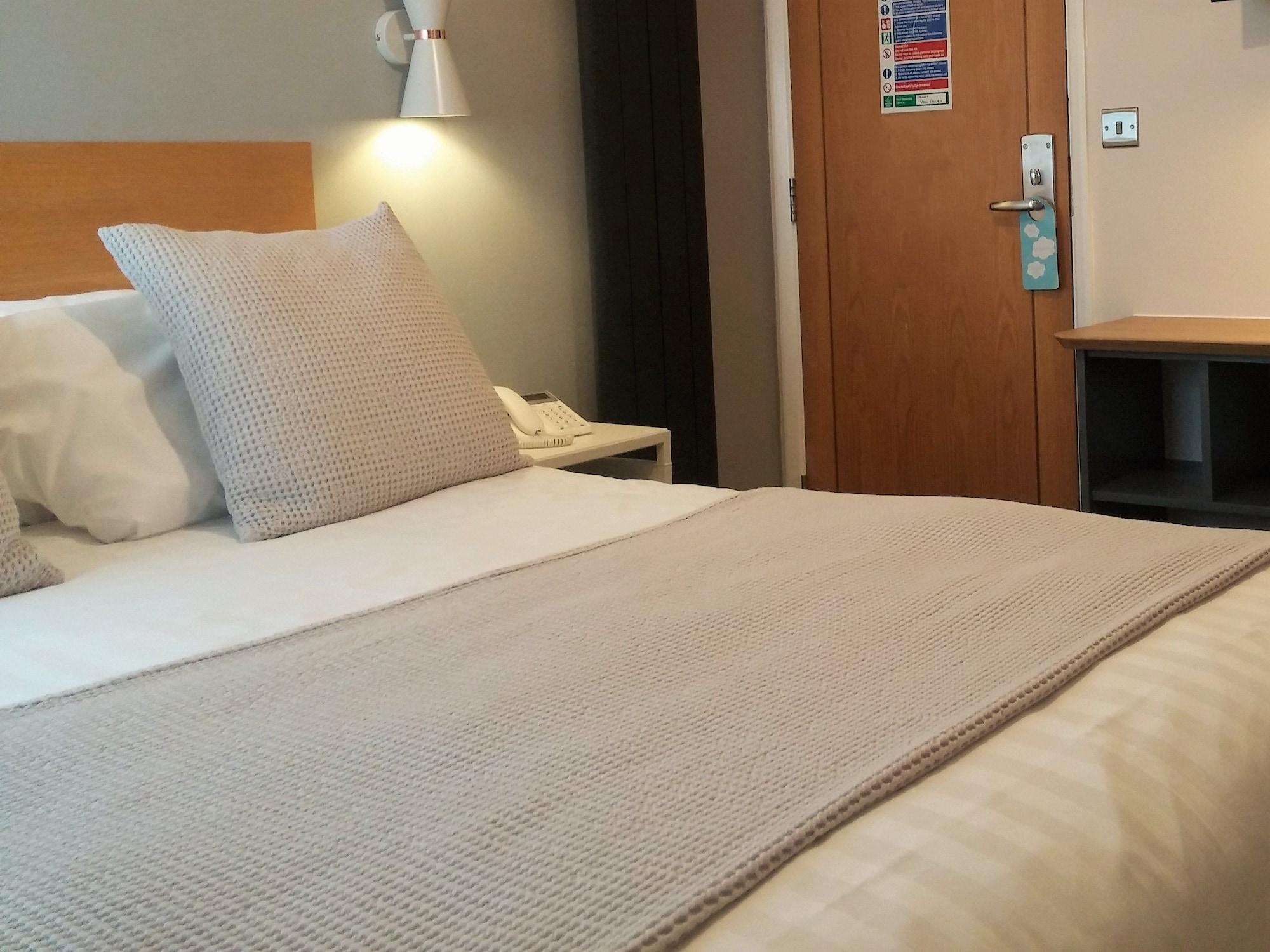 Legends Hotel
