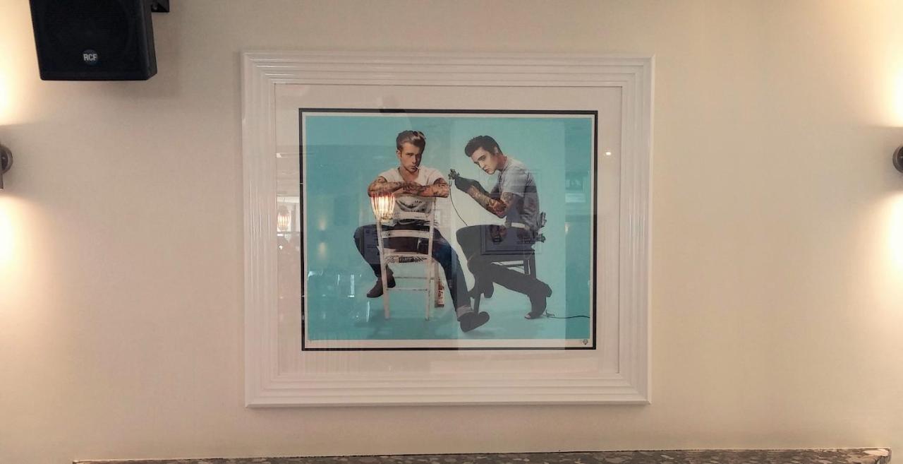 Hotel Legends